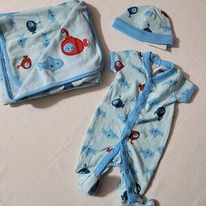 Gymboree Hello Submarine NWT blanket NB hat & NWOT NB sleeper. Blanket has faint